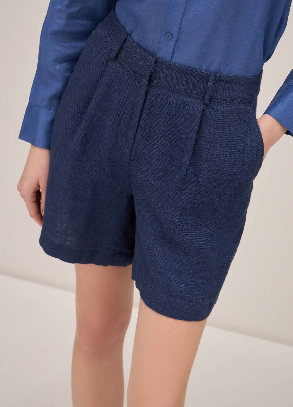 LES COPAINSPantaloni short in lino effetto denim Offerta