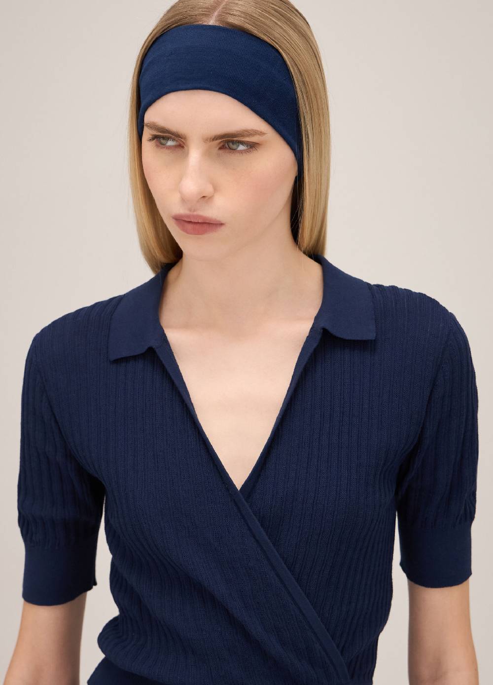 LES COPAINST-shirt con scollo a V Spedizione Gratuita