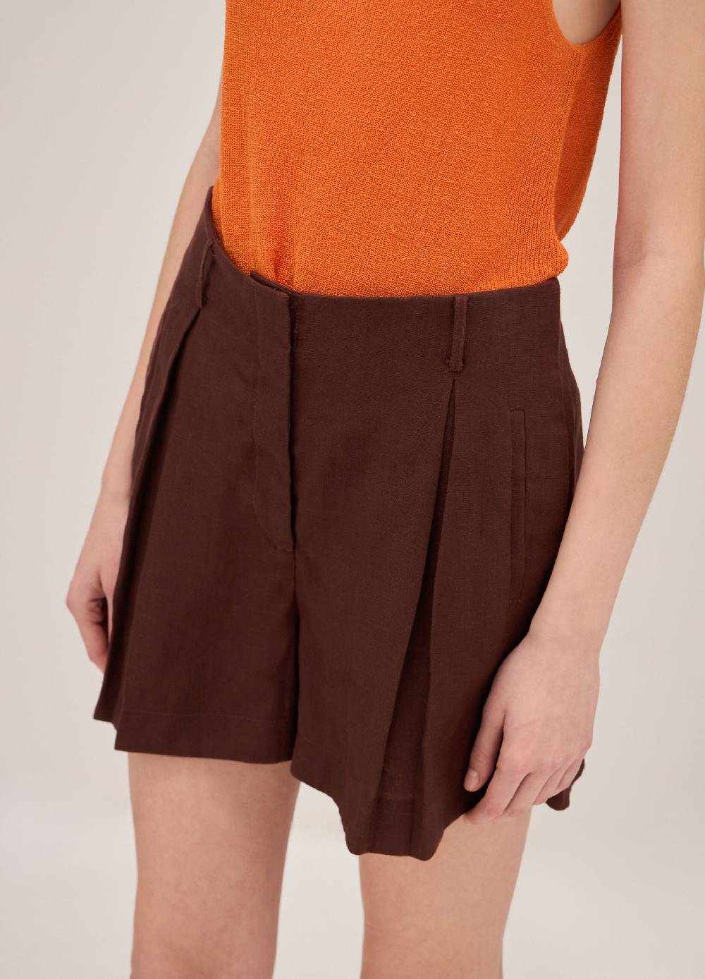LES COPAINSShorts bermuda in lino Italia