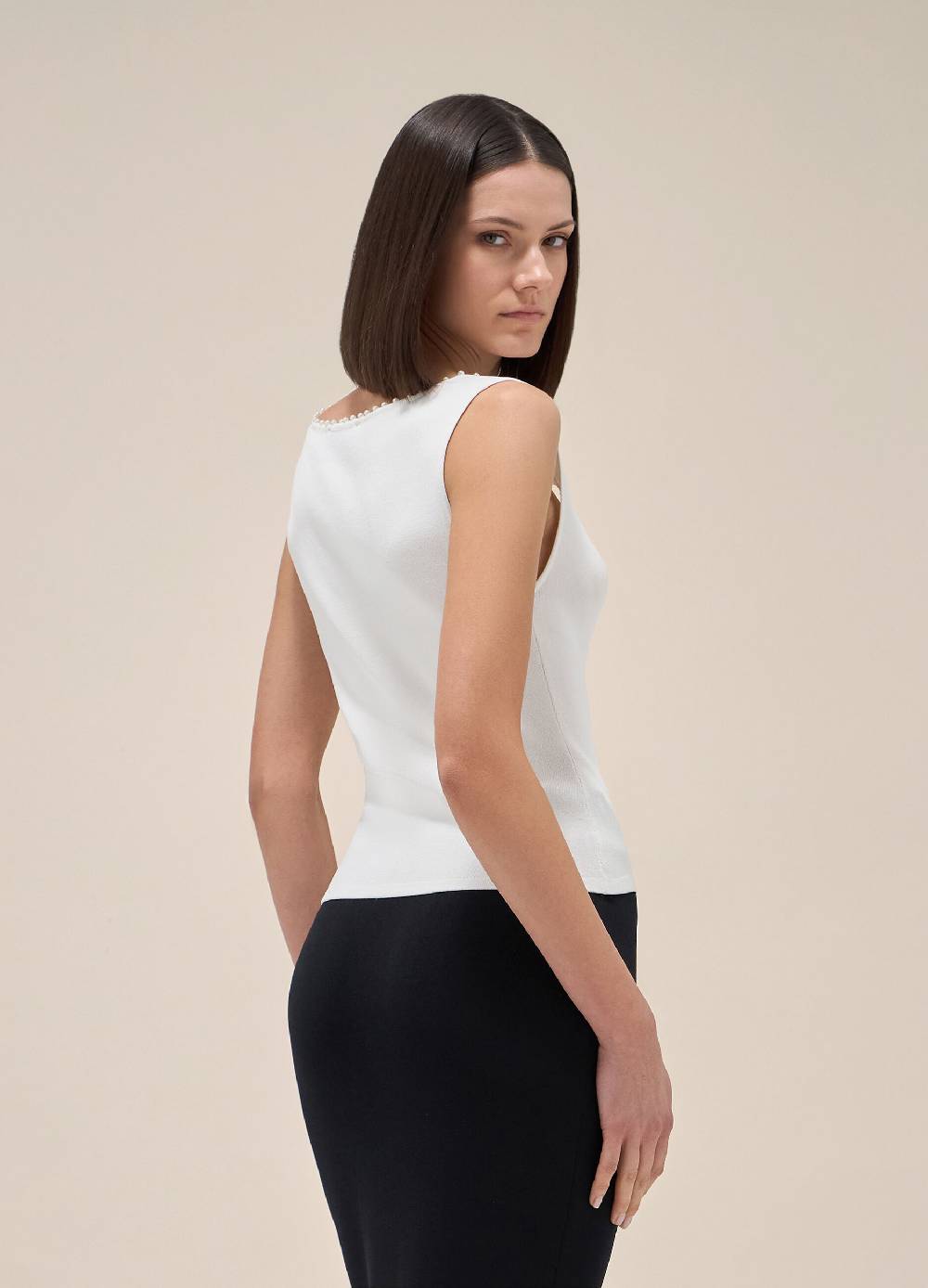 LES COPAINSTop smanicato con scollo Vendita Calda