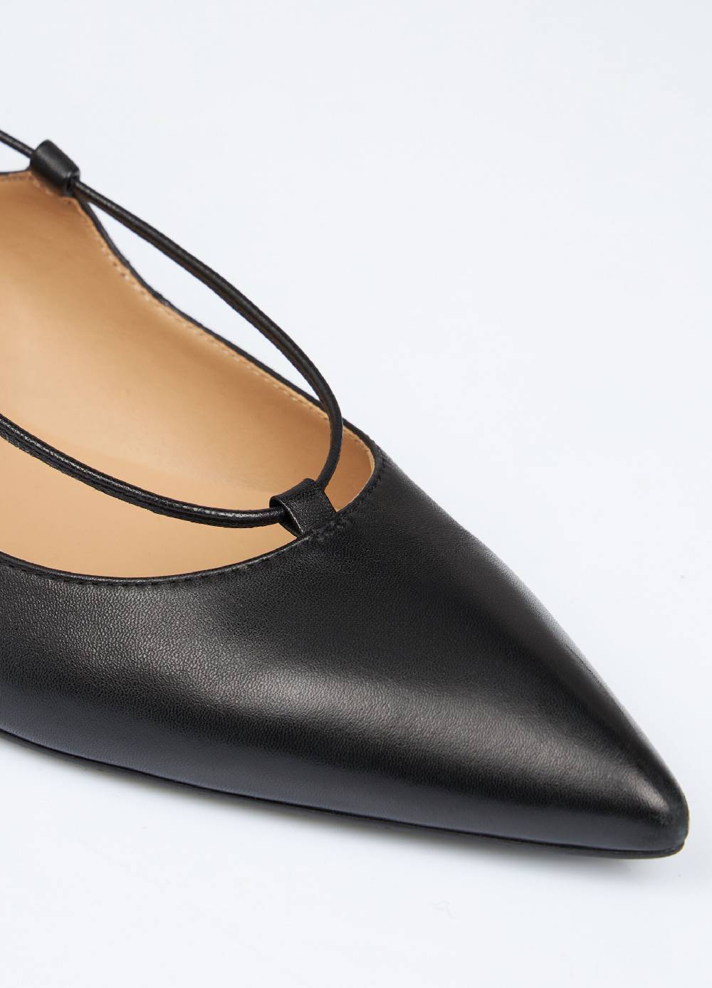 LES COPAINSBallerine in vera pelle con laccetti Italia