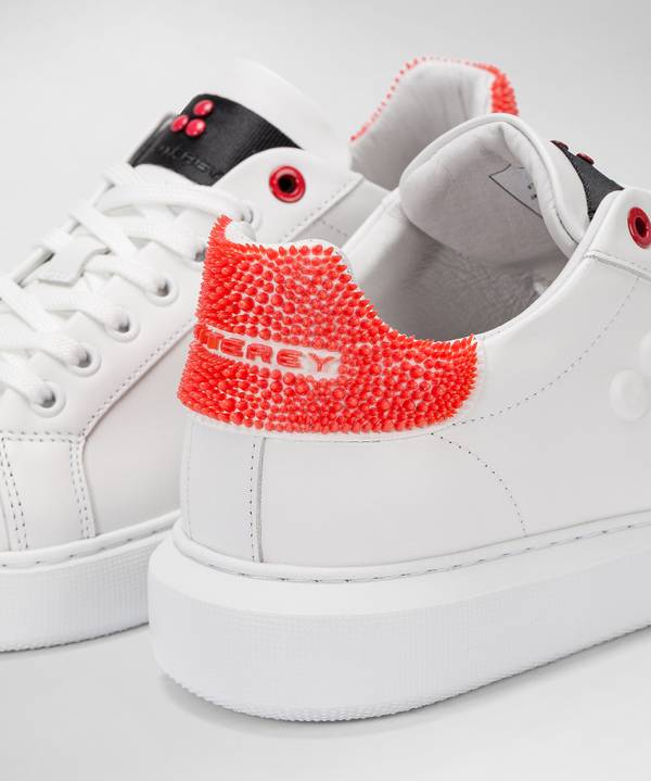 Peuterey Sneaker in pelle con tallone lavorato In Linea