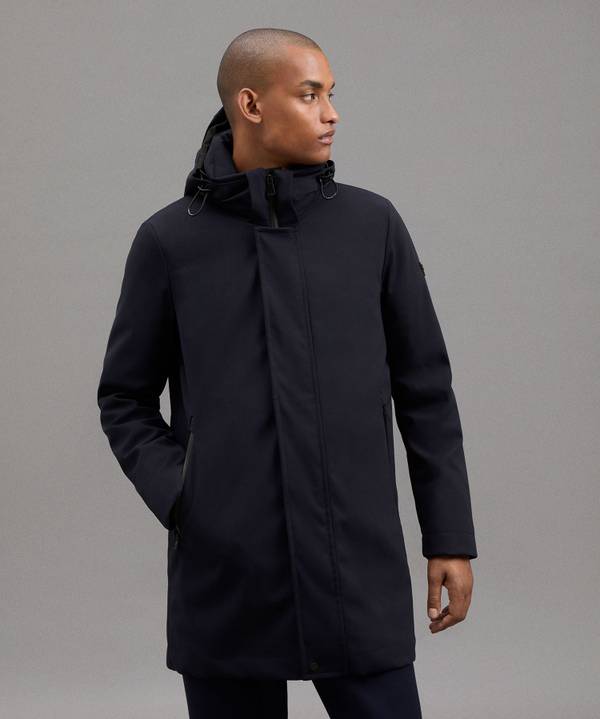 Peuterey Trench A Tre Strati Minimal E Tecnico Presa