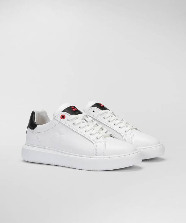 Peuterey Sneaker in pelle con logo goffrato Offerta
