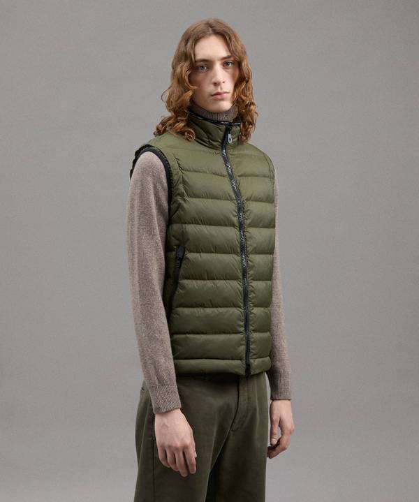 Peuterey Gilet Superleggero In Nylon Riciclato Spedizione Gratuita