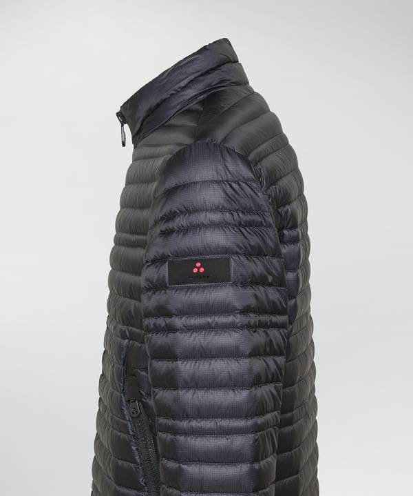 Peuterey Piumino leggero in nylon ripstop In Linea