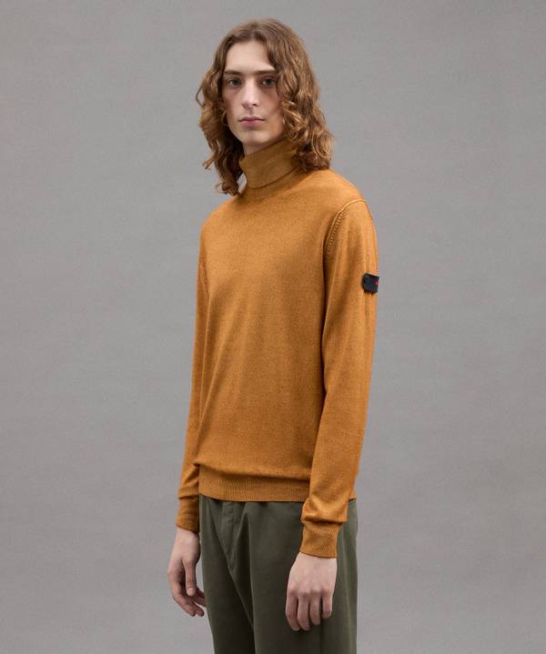Peuterey Maglia Collo Alto In Pura Lana Offerta