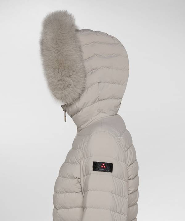 Peuterey Piumino Slim Con Pelliccia Sostegno trimestrale
