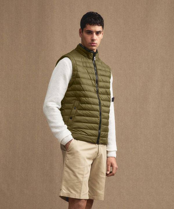 Peuterey Gilet imbottito superleggero e semilucido Presa