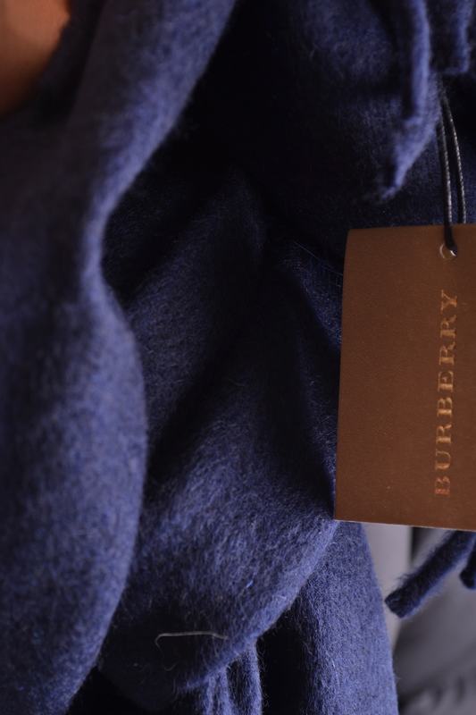 Burberry Foulard e Sciarpe Codice prodotto: 3999535 1 Shopping Online