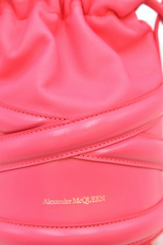 Alexander McQueen A tracolla Codice prodotto: 696811 1AXAC5907 Outlet
