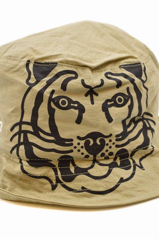 Kenzo Cappelli Codice prodotto: FC55AC405F35 51 Acquista Ora