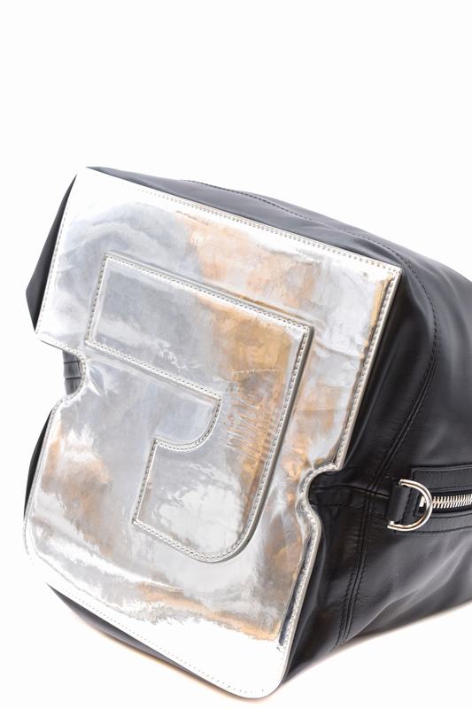 PACO RABANNE A tracolla Codice prodotto: 18APOUCMH3CBASI Saldi