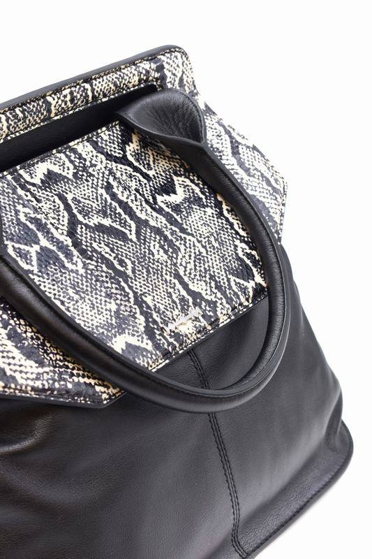 MCQ Alexander Mqueen A tracolla Codice prodotto: DEYSI TOTE Offerte
