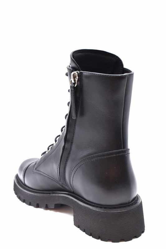 Giuseppe Zanotti Stivali Codice prodotto: I070010 Novità