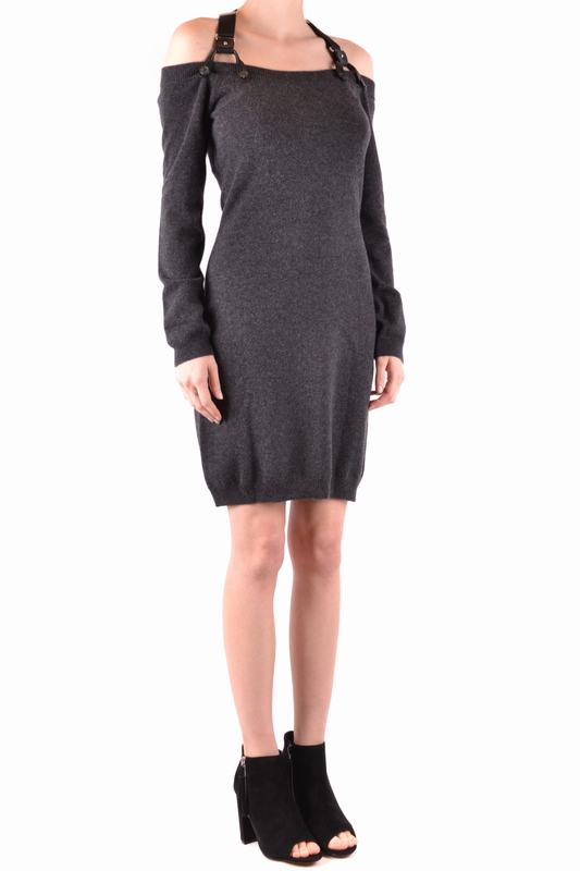 Moschino Abiti Codice prodotto: 182E A04965503 Presa