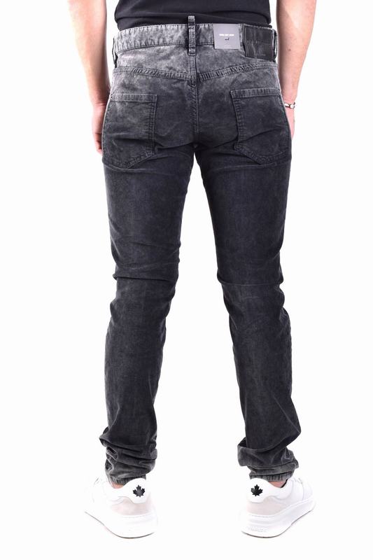 DSQUARED2 Jeans Codice prodotto: S71LB1288 S53162900 Smaltimento dello stoccaggio