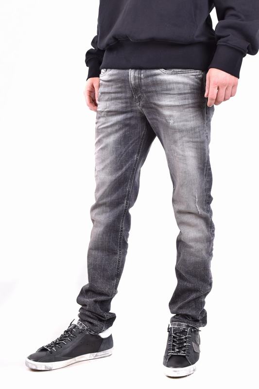 Diesel Jeans Codice prodotto: A03594 09G8602 Offerte giornaliere
