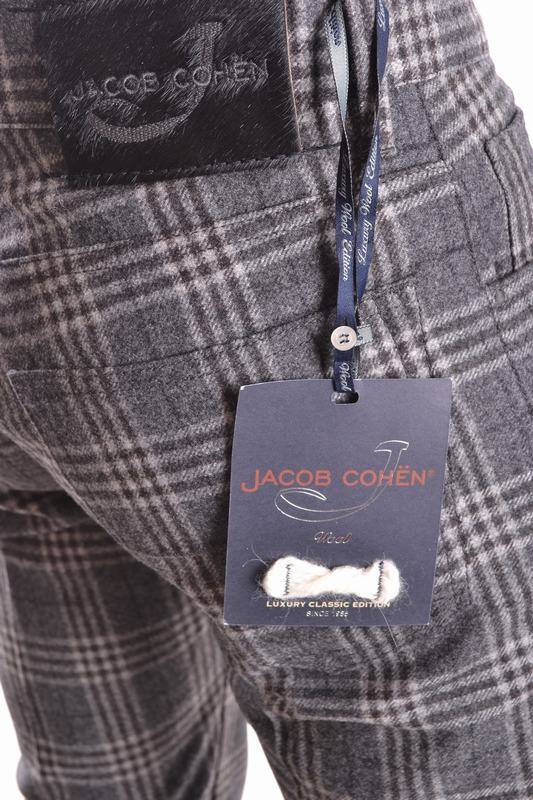 Jacob Cohen Pantaloni Codice prodotto: Sconti VIP