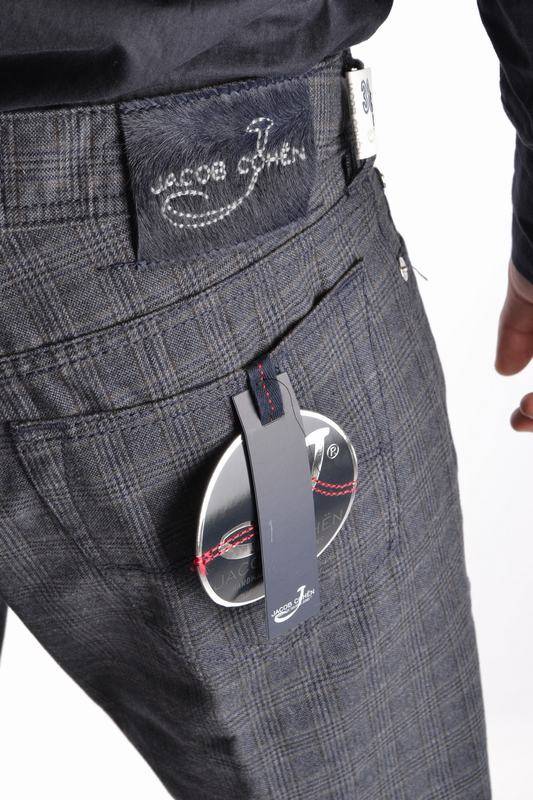 Jacob Cohen Pantaloni Codice prodotto: Prezzo basso