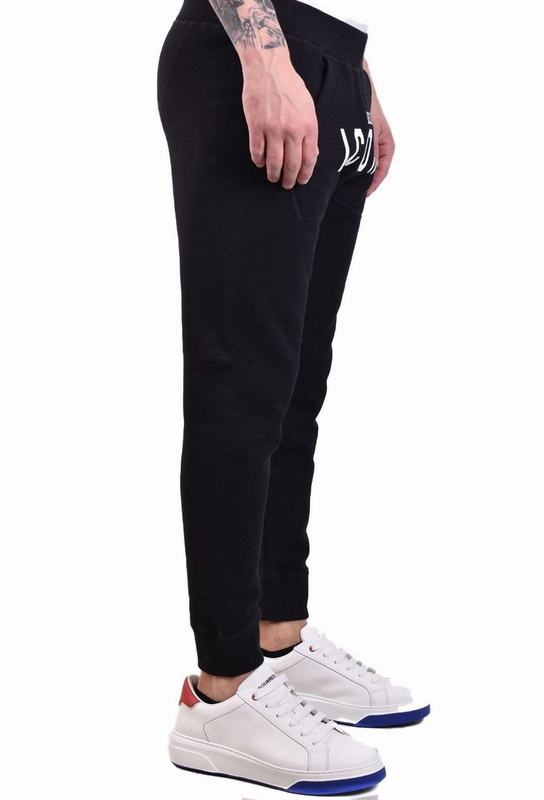 DSQUARED2 Tute Codice prodotto: S79KA0001 S25516965 Latest stili