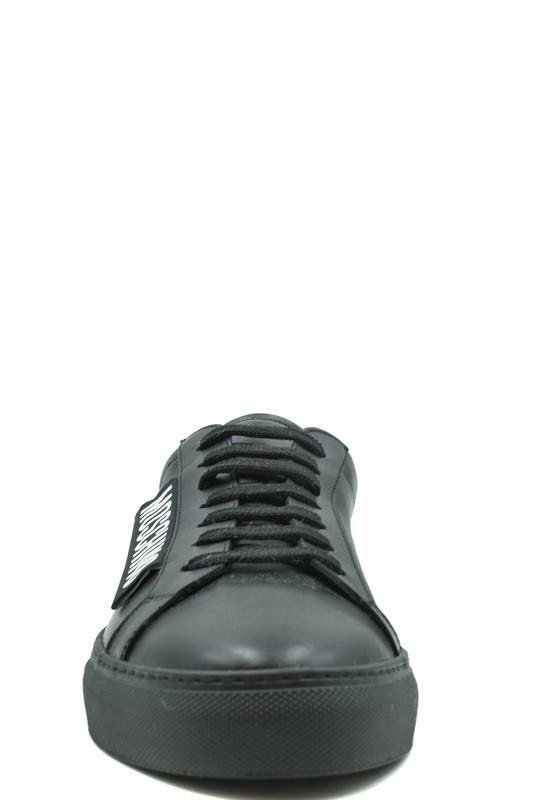 Moschino Sneakers Codice prodotto: MB15042G0DGA100A Outlet