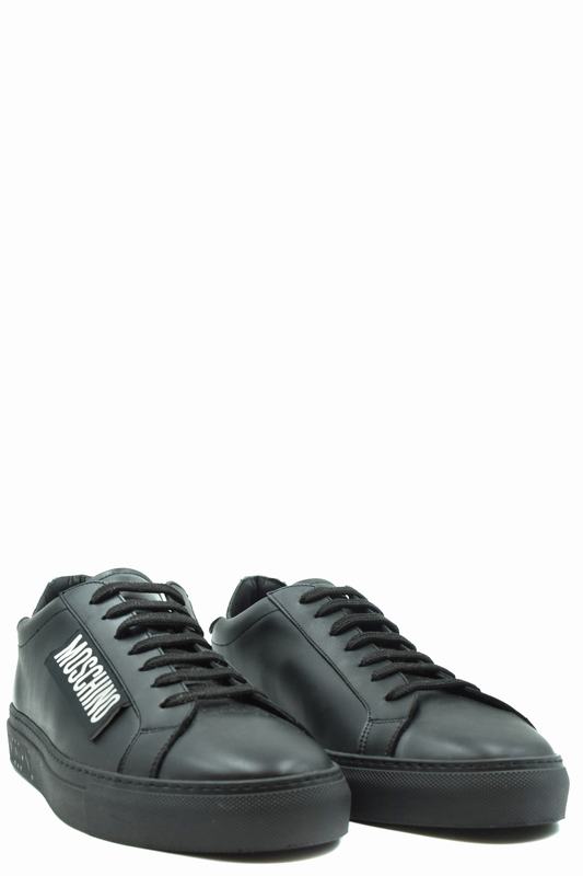 Moschino Sneakers Codice prodotto: MB15042G0DGA100A Outlet