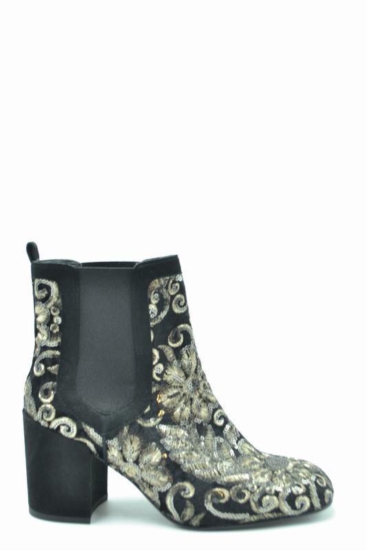 STUART WEITZMAN Stivali Codice prodotto: WL57813 Promozione