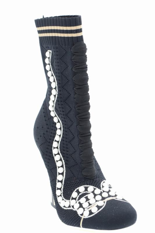 Fendi Stivali Codice prodotto: 8T6514A15PF1120 Novità