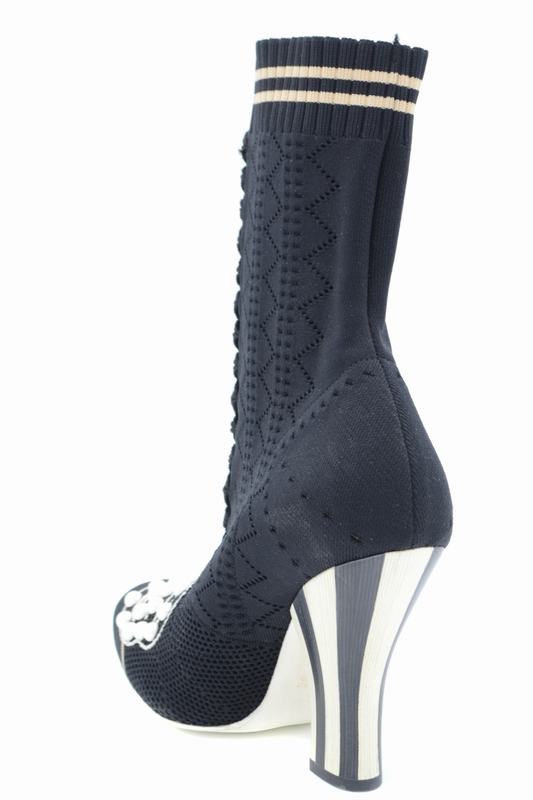 Fendi Stivali Codice prodotto: 8T6514A15PF1120 Novità