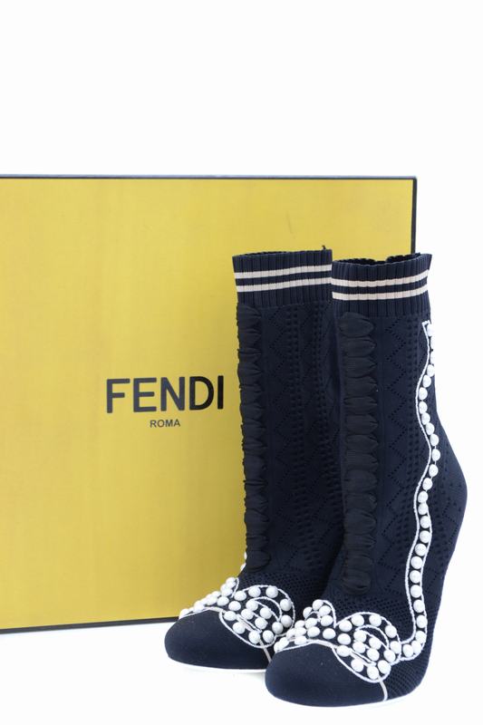 Fendi Stivali Codice prodotto: 8T6514A15PF1120 Novità