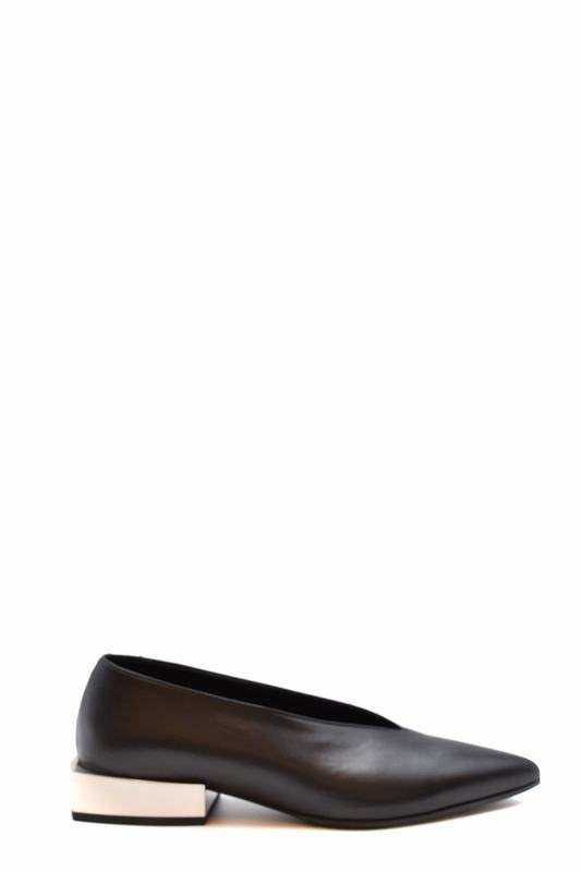 Vic Matie Decolleté Codice prodotto: 1T6902D T18CTNB323 Sconto di tempo limitato