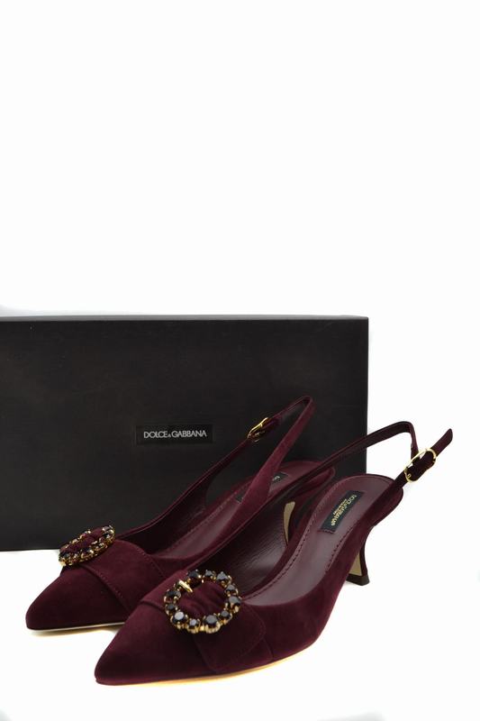 Dolce & Gabbana Decolleté Codice prodotto: CG0270 A1275 8H324 Comprane uno, ottenene uno gratis