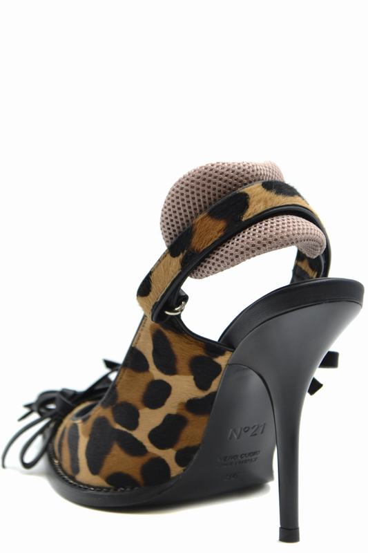 N 21 Decolleté Codice prodotto: N218I8217-0147A214 Offerte speciali