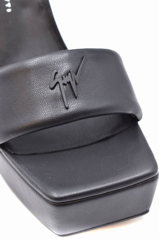 Giuseppe Zanotti Sandali Codice prodotto: E300050 Consegna Veloce