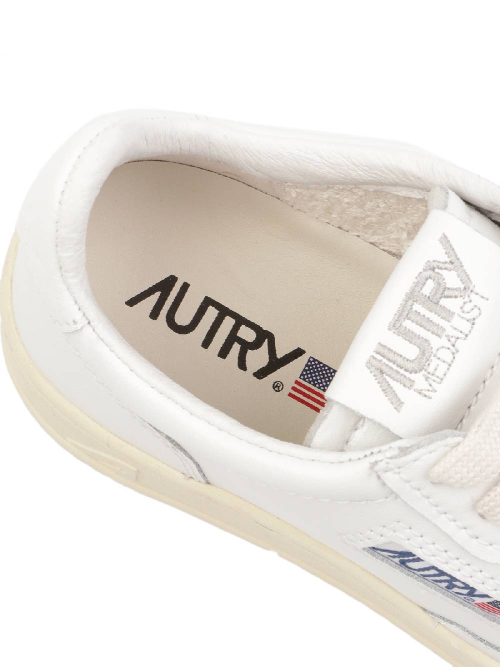 AUTRY Sneakers Donna In Pelle Promozione Limitata
