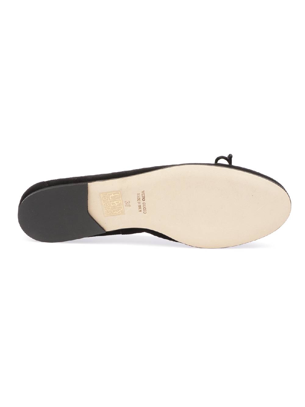 Status Ballerina Saldi