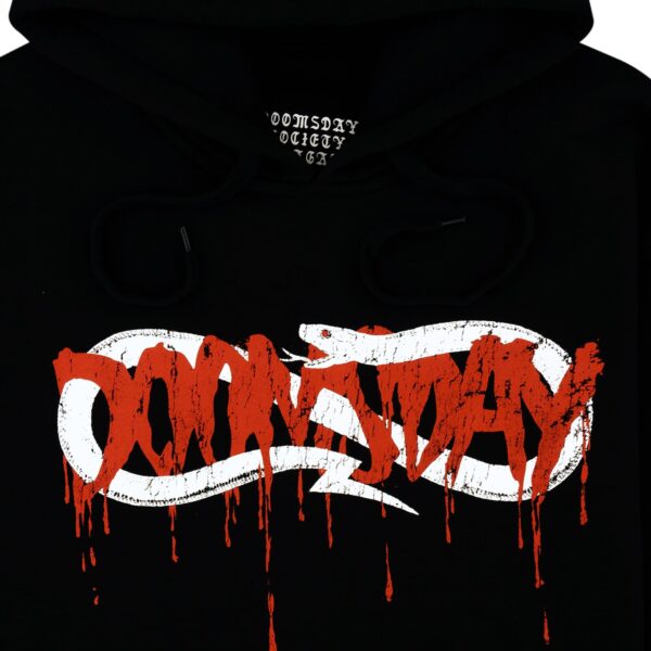Propaganda Doomsday Society x Propaganda Hoodie – Black Offerta