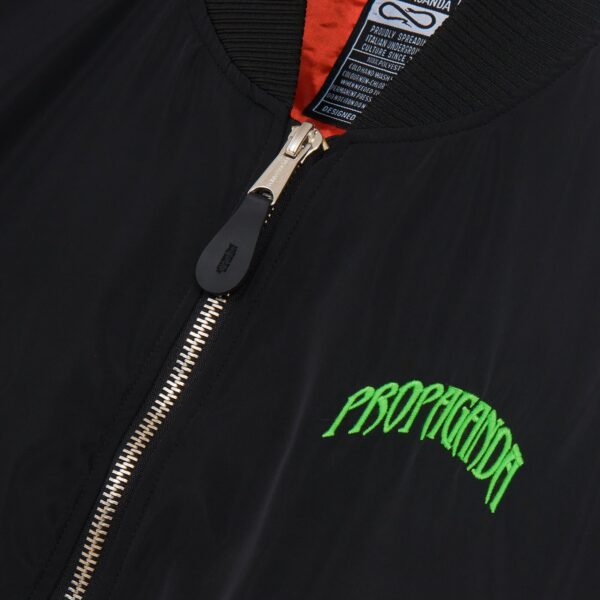 Propaganda Triangle Panther Bomber – Black In Vendita