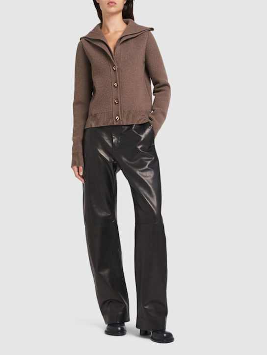 Luisaviaroma Pantaloni in pelle Acquista Ora