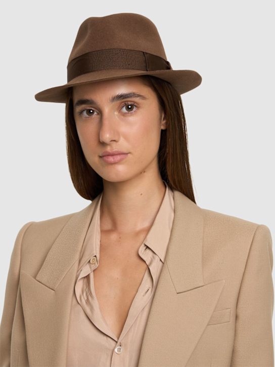 Luisaviaroma Cappello fedora in feltro pettinato Saldi