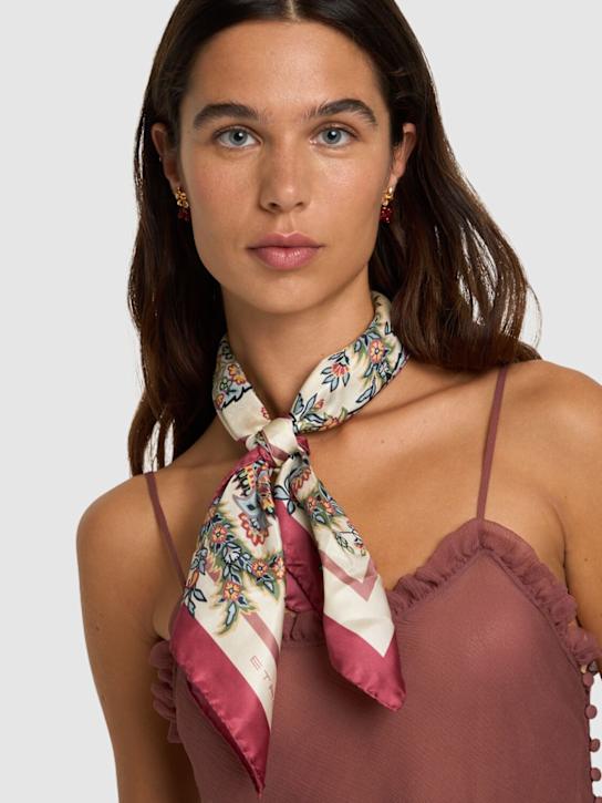 Luisaviaroma Foulard in seta stampata Sottocosto