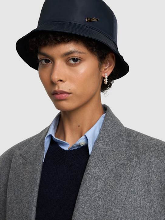 Luisaviaroma Cappello bucket impermeabile Offerte