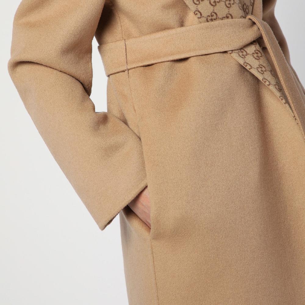 GUCCI Cappotto con cintura reversibile beige Moda