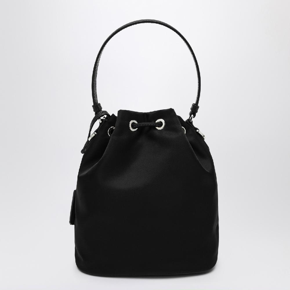 Prada Mini borsa nera in Re-Nylon con ricami Offerte
