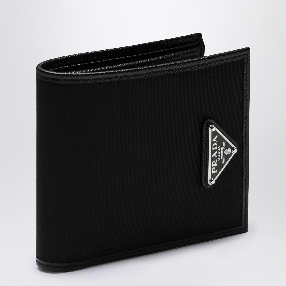 Prada Portafoglio nero in Re-Nylon con triangolo logo Consegna Veloce