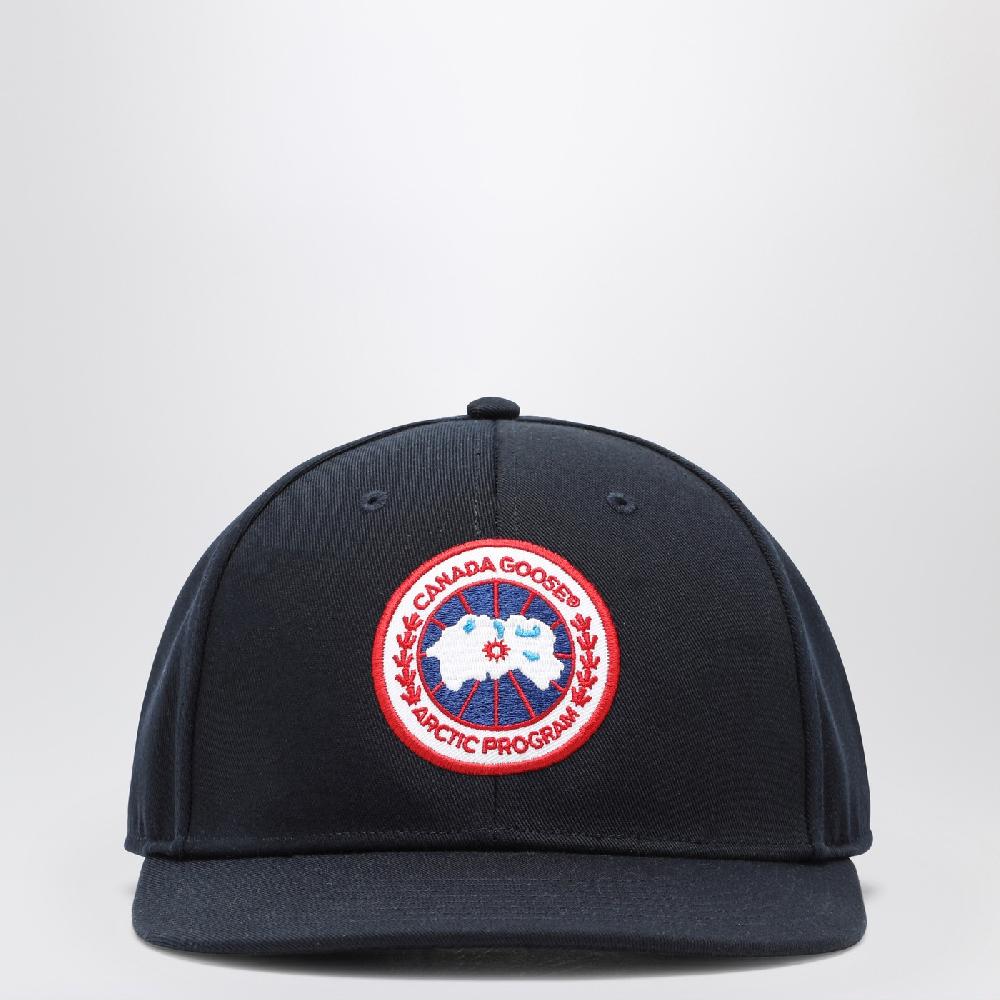 Canada Goose Cappello da baseball blu con patch Economico