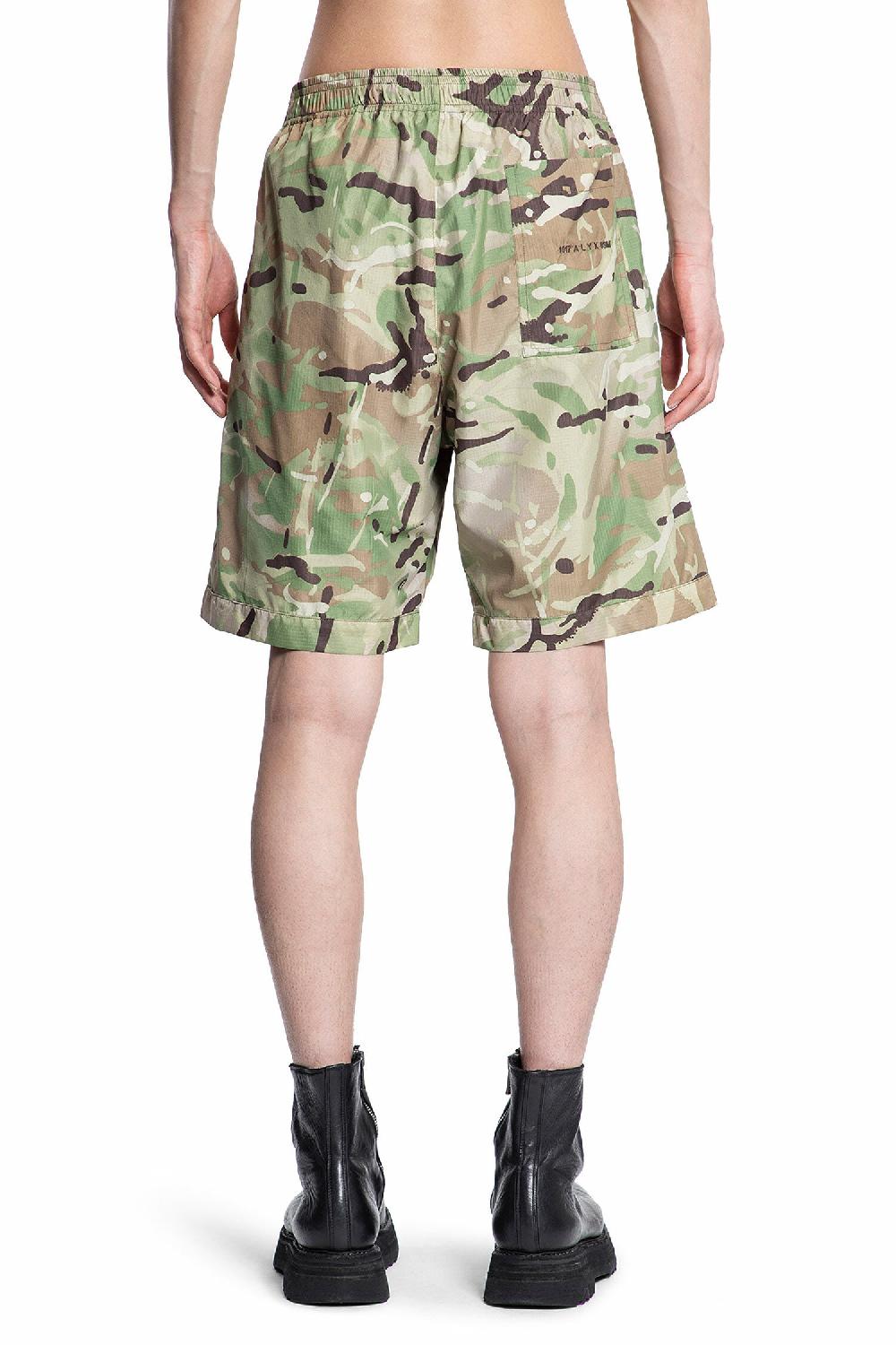 Antonioli 1017 ALYX 9SM MAN GREEN SHORTS & SKIRTS Prezzo Ridotto