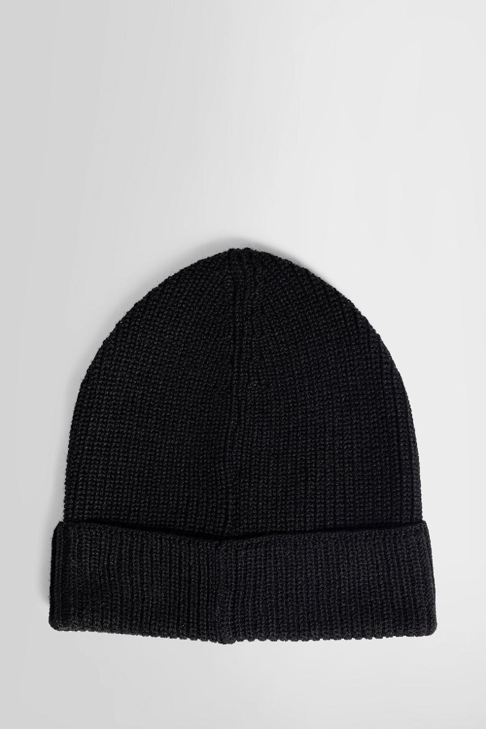 Antonioli 44 LABEL GROUP MAN BLACK HATS Negozio