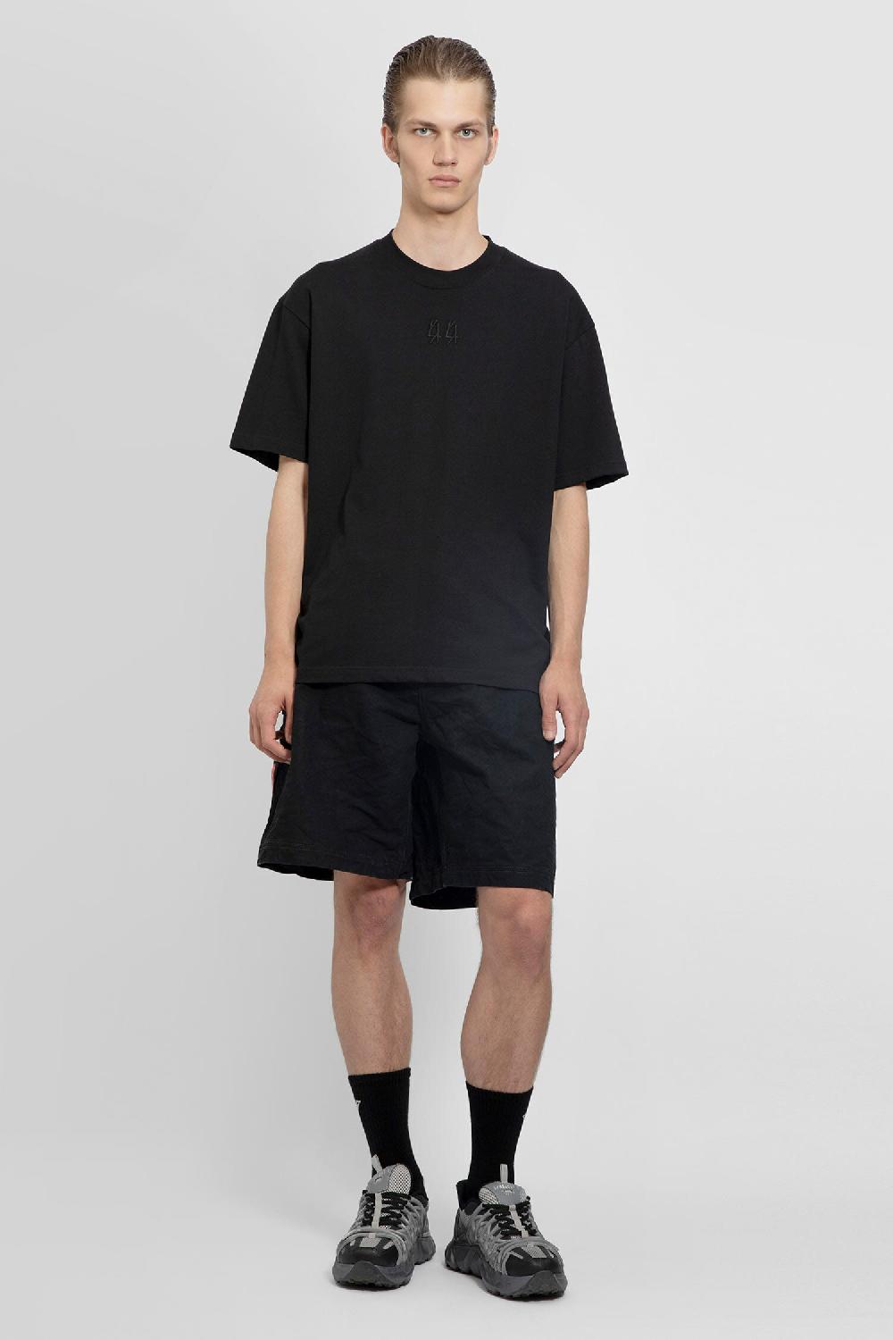 Antonioli 44 LABEL GROUP MAN BLACK SHORTS & SKIRTS Fino Al -60%